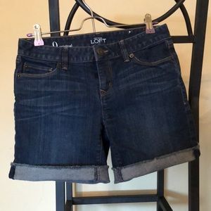 Ann Taylor Loft Jean Shorts Sz. 0